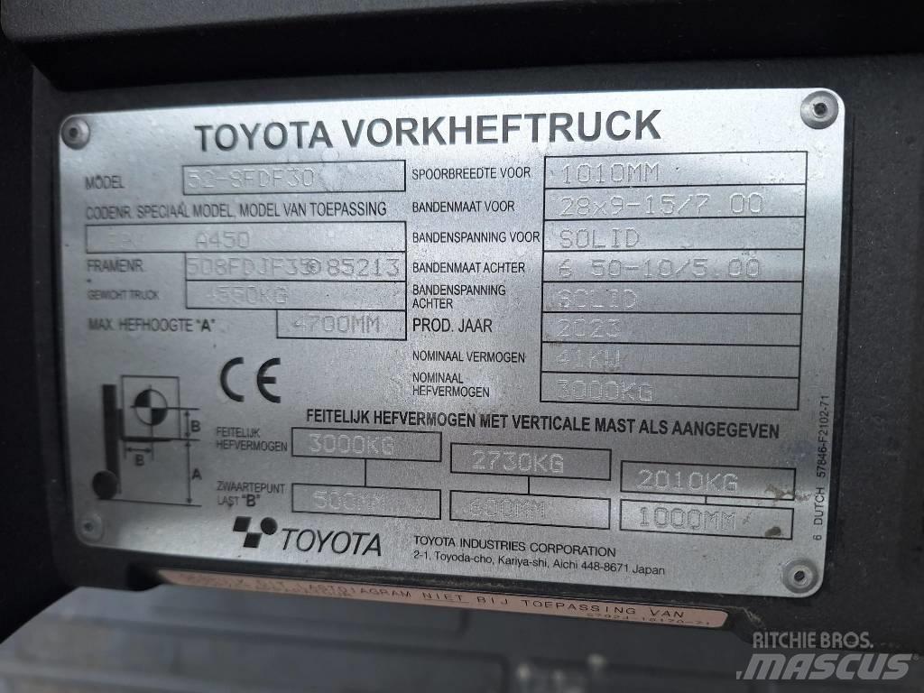 Toyota 52-8 FD F 30 Diesel heftrucks