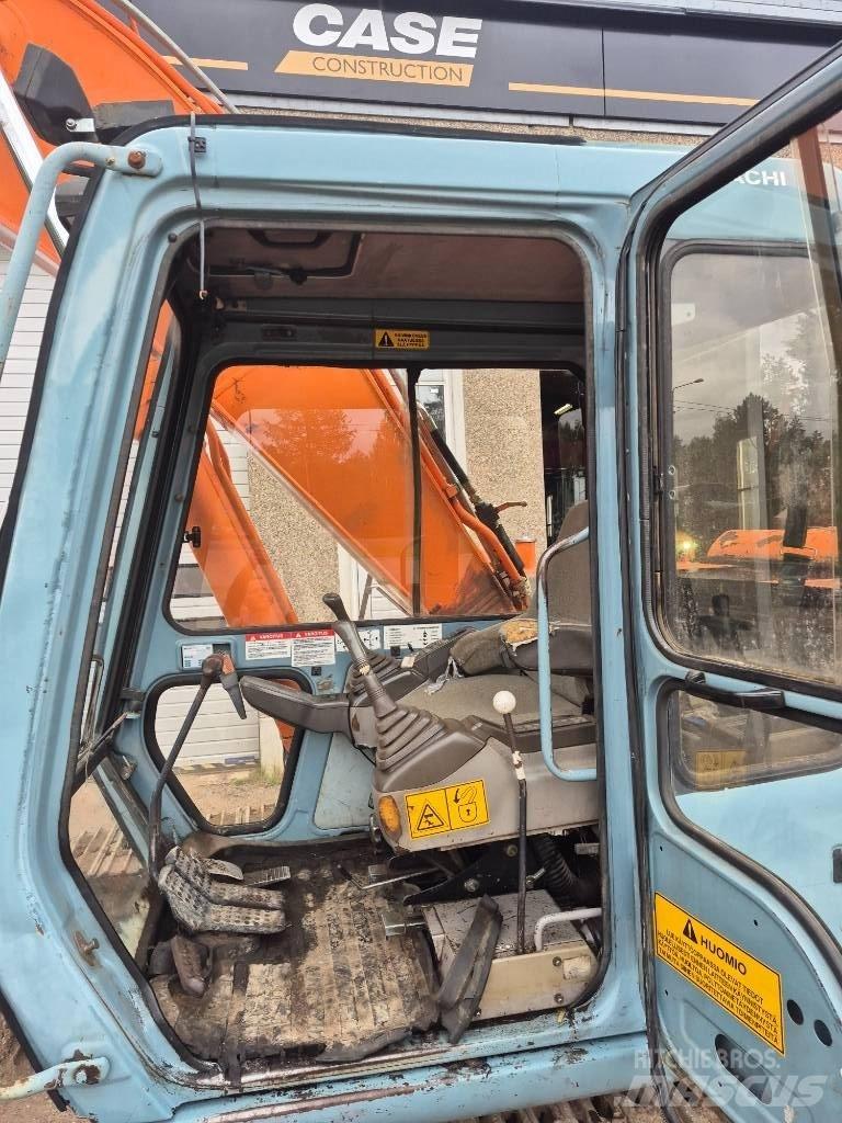 Hitachi EX 200-3 Raupenbagger