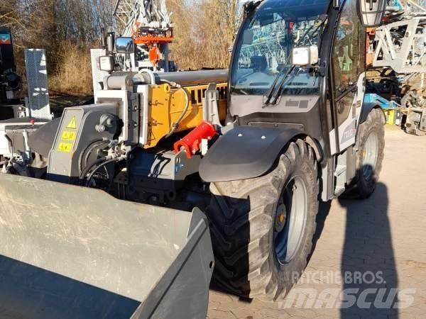 Liebherr T 33-10 Teleskoplader