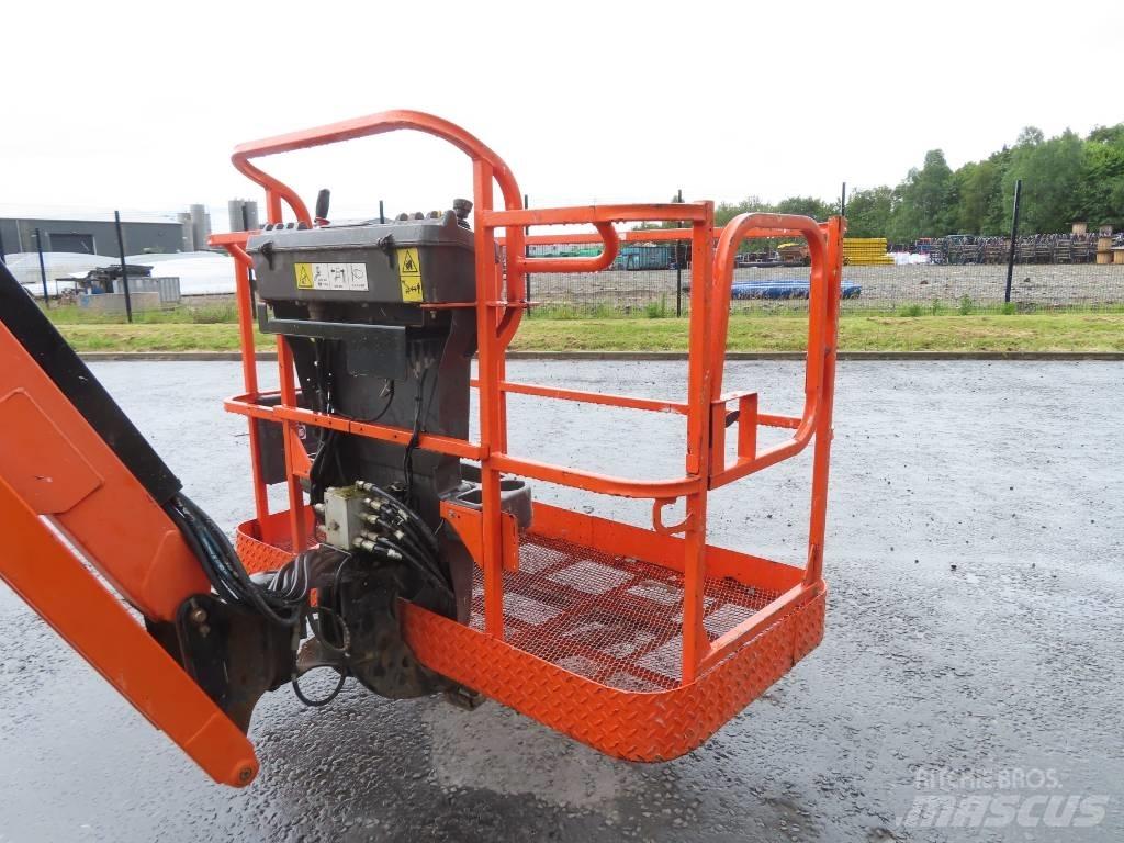 JLG 600 AJ Gelenkteleskoparbeitsbühnen