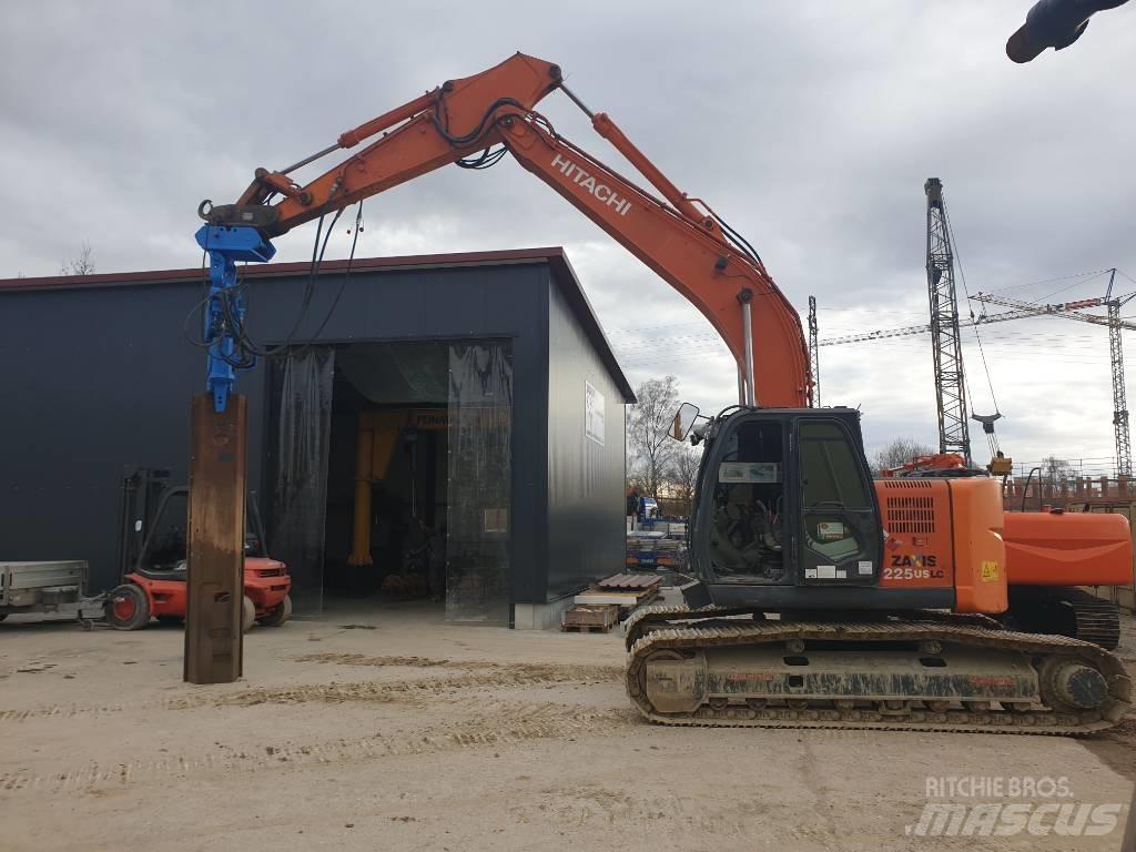  ICE Hitachi 328 B Rammen