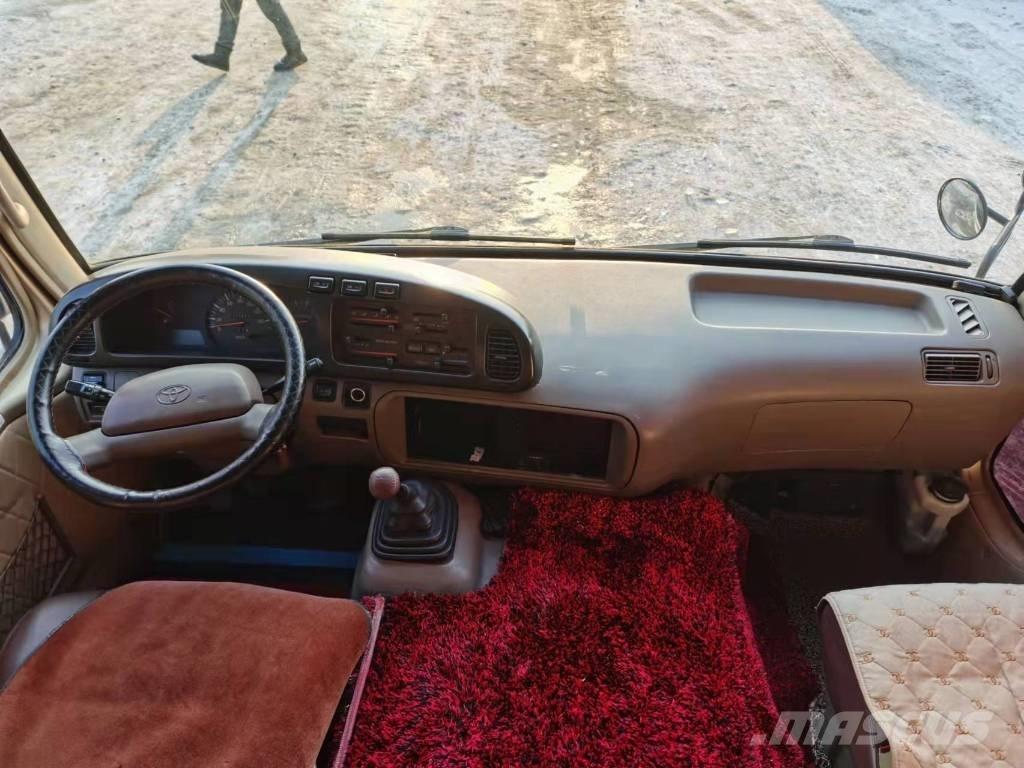 Toyota Coaster Bus Minibusse