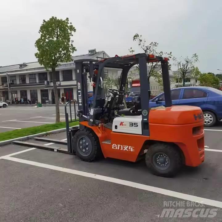 Heli CPCD35 Diesel heftrucks
