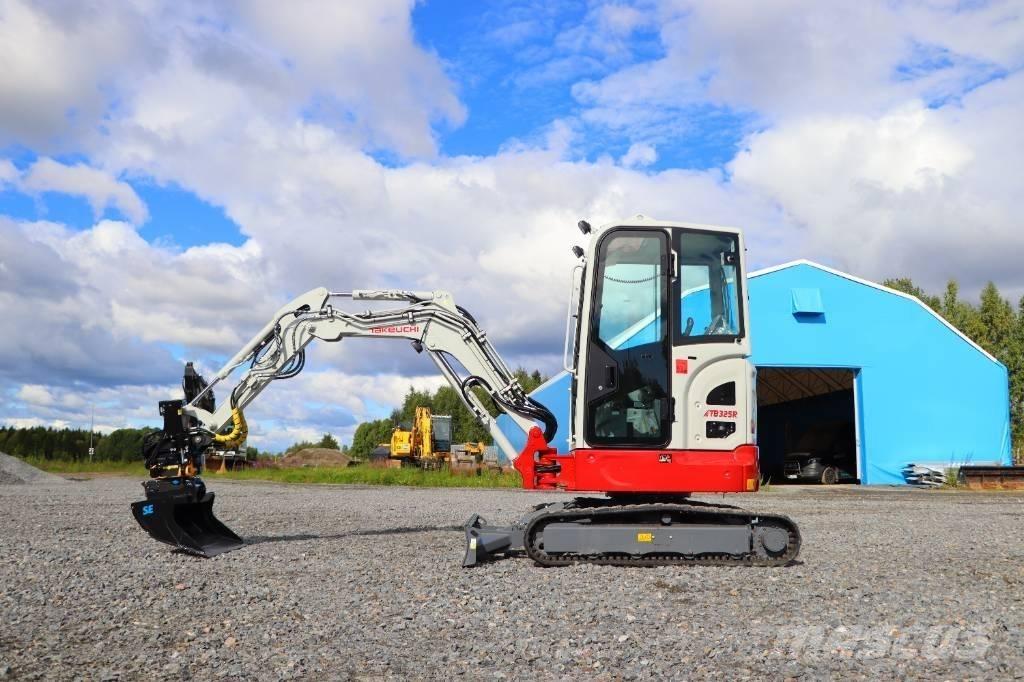 Takeuchi TB325R Minibagger < 7t