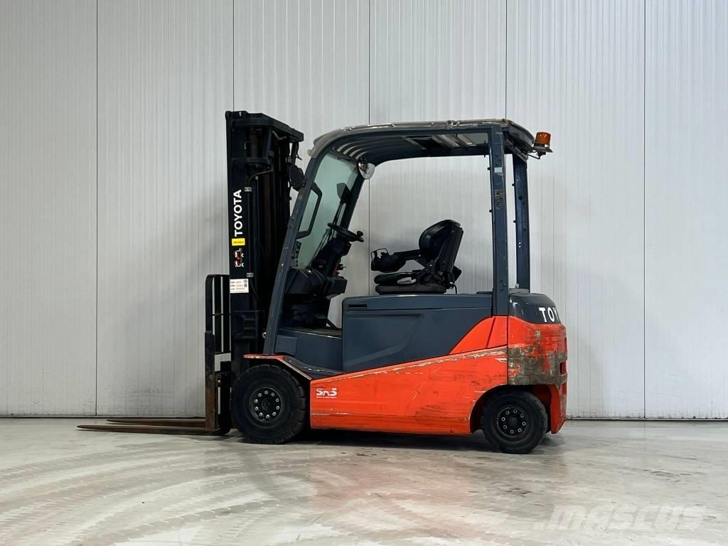 Toyota 8FBMT25 Elektrische heftrucks