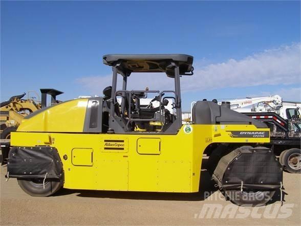 Dynapac CP2700 Gummiradwalzen