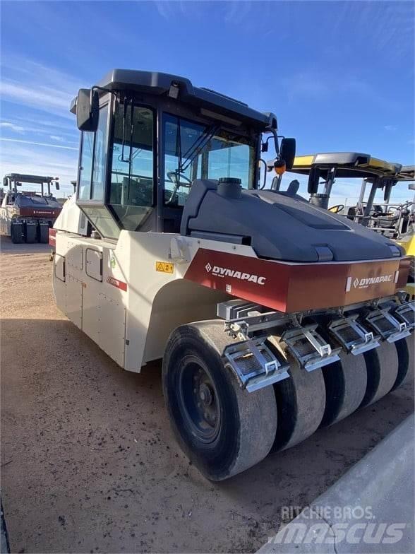Dynapac CP2700 Gummiradwalzen