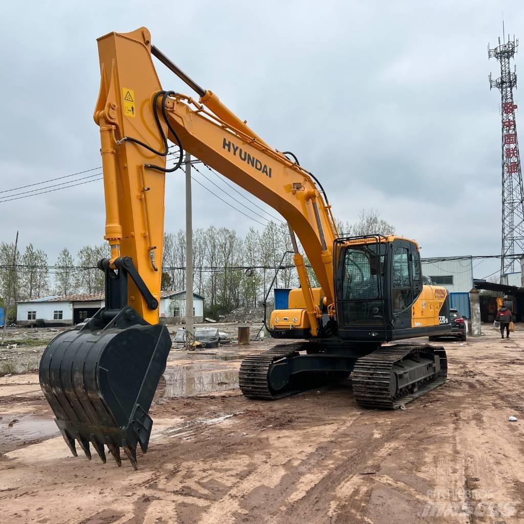 Hyundai R220LC-9 Raupenbagger