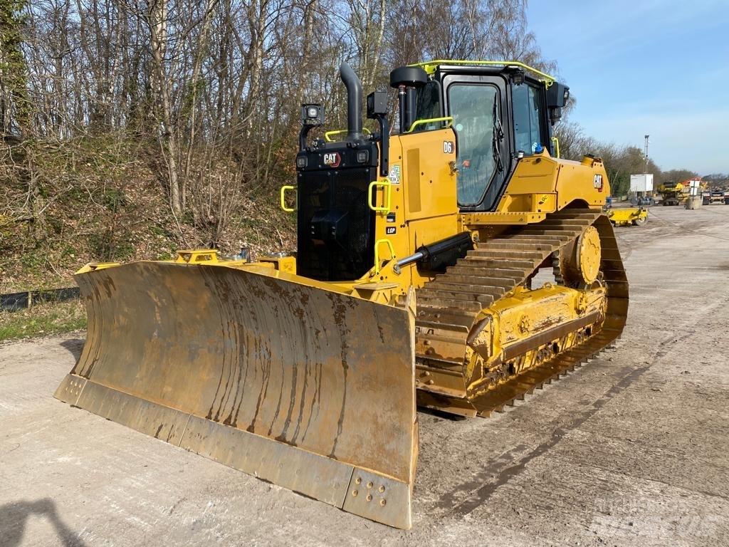 CAT D 6 Bulldozer