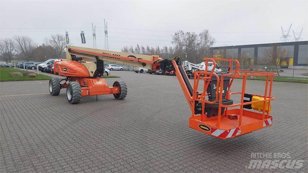 JLG M600JP Teleskopbühnen