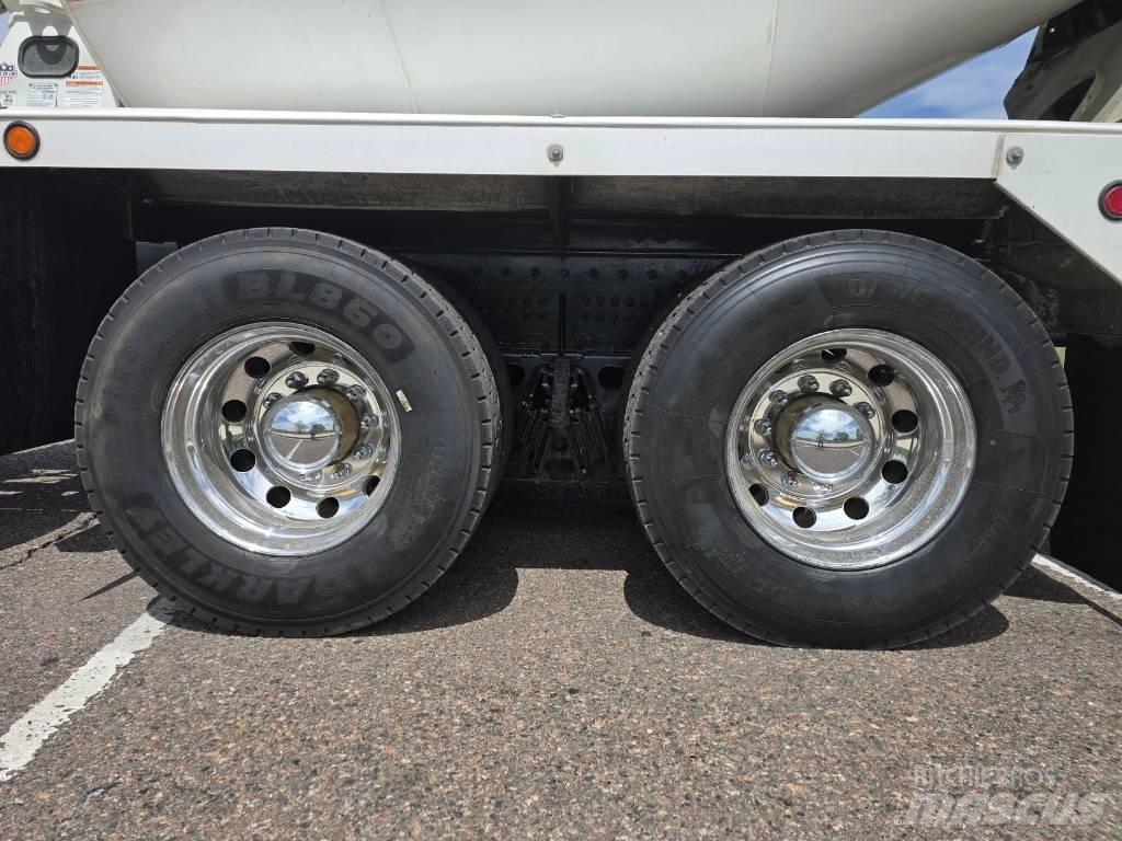 Kenworth T 880 Andere Fahrzeuge