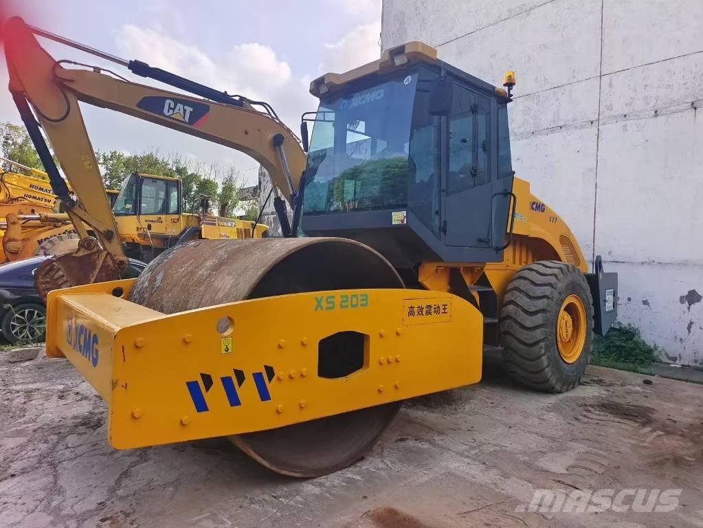 XCMG XS 203 J Walzenzüge