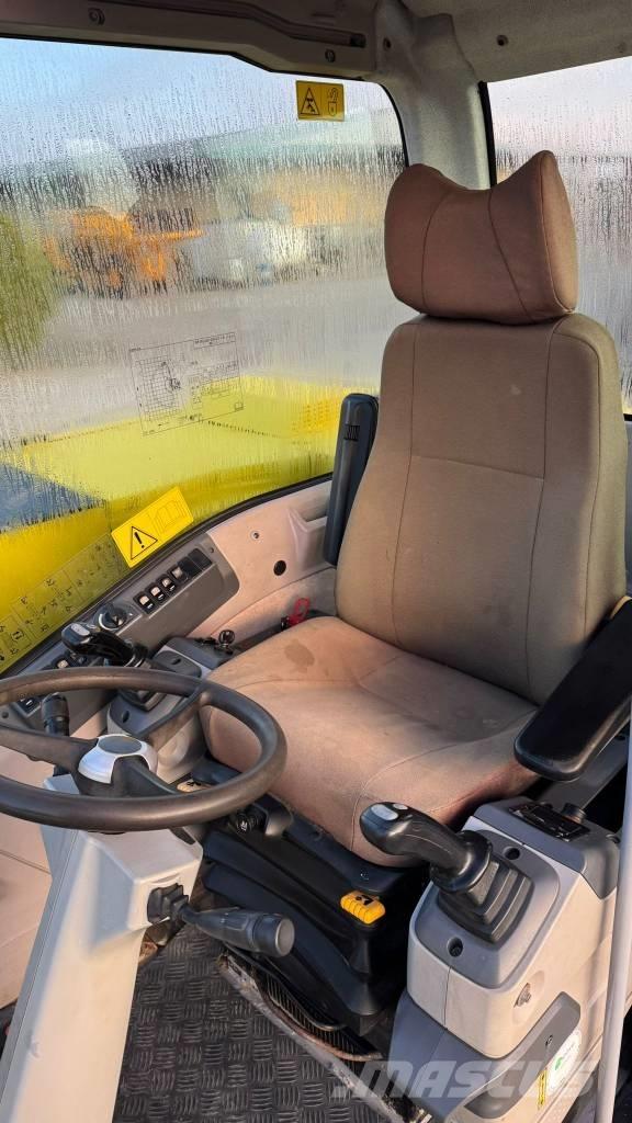 New Holland MH 2.6 Mobilbagger