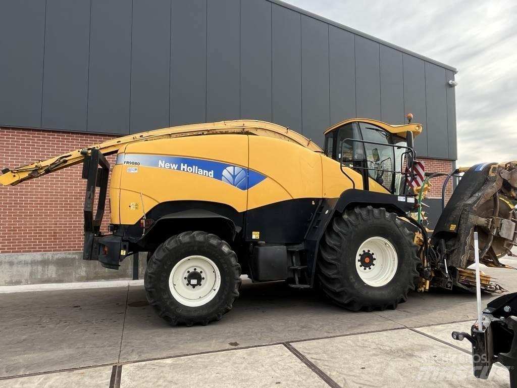 New Holland FR9080 Selbstfahrende Häcksler