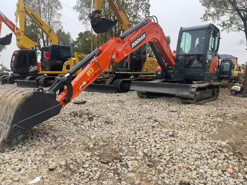 Doosan DX60 Minibagger < 7t