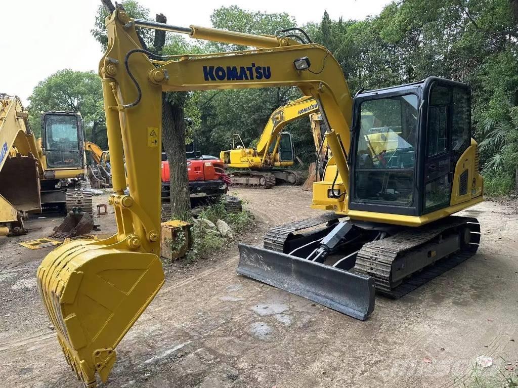 Komatsu PC70-8 Midibagger  7t - 12t