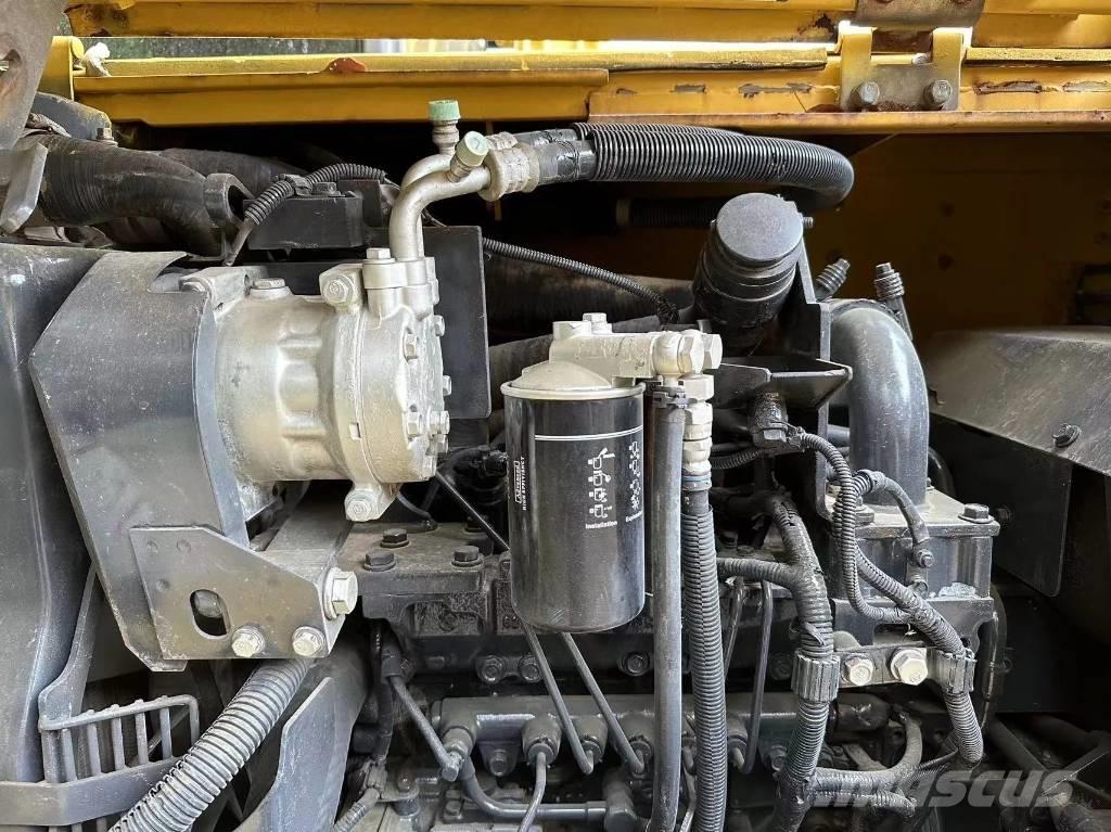 Komatsu PC70-8 Midibagger  7t - 12t