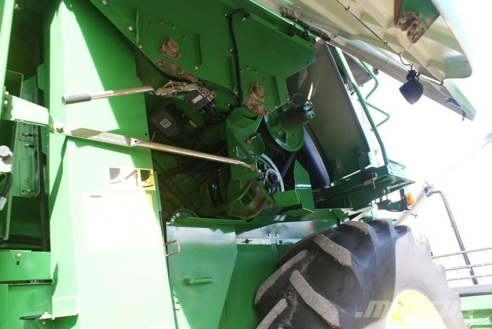 John Deere T 550 Mähdrescher