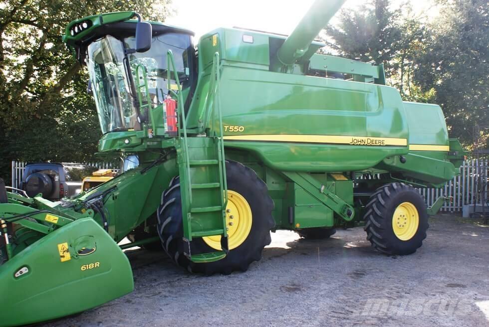 John Deere T 550 Mähdrescher