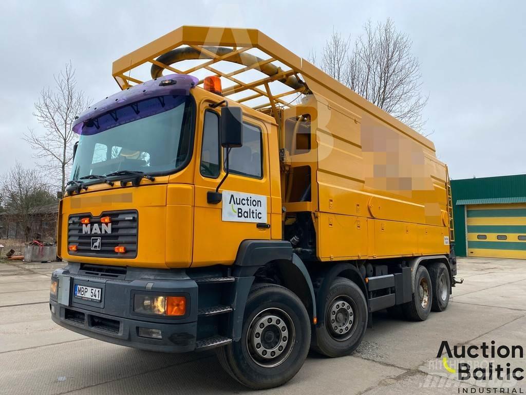 MAN T46 Saug- und Druckwagen