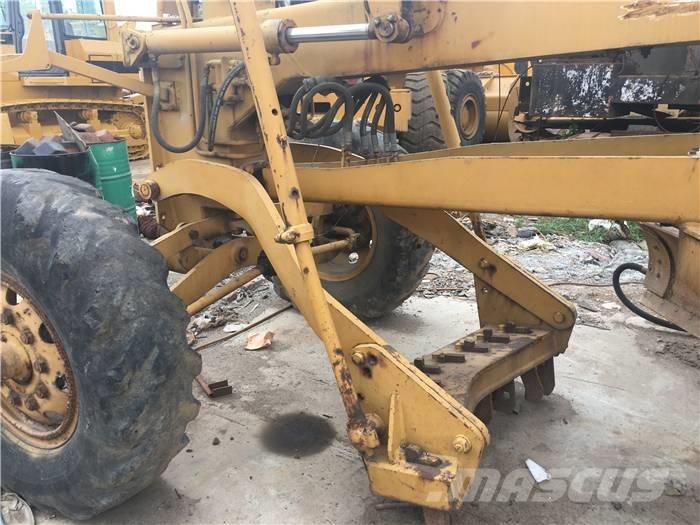 Komatsu GD 623 A Grader