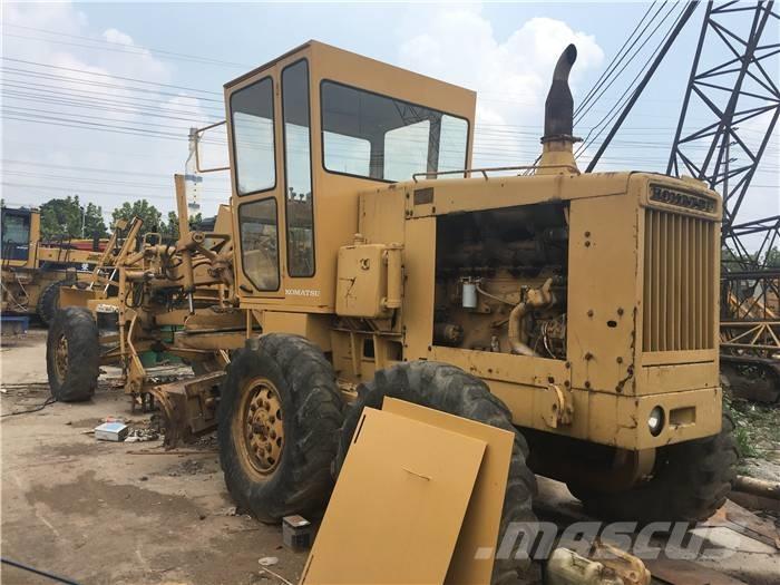 Komatsu GD 623 A Grader