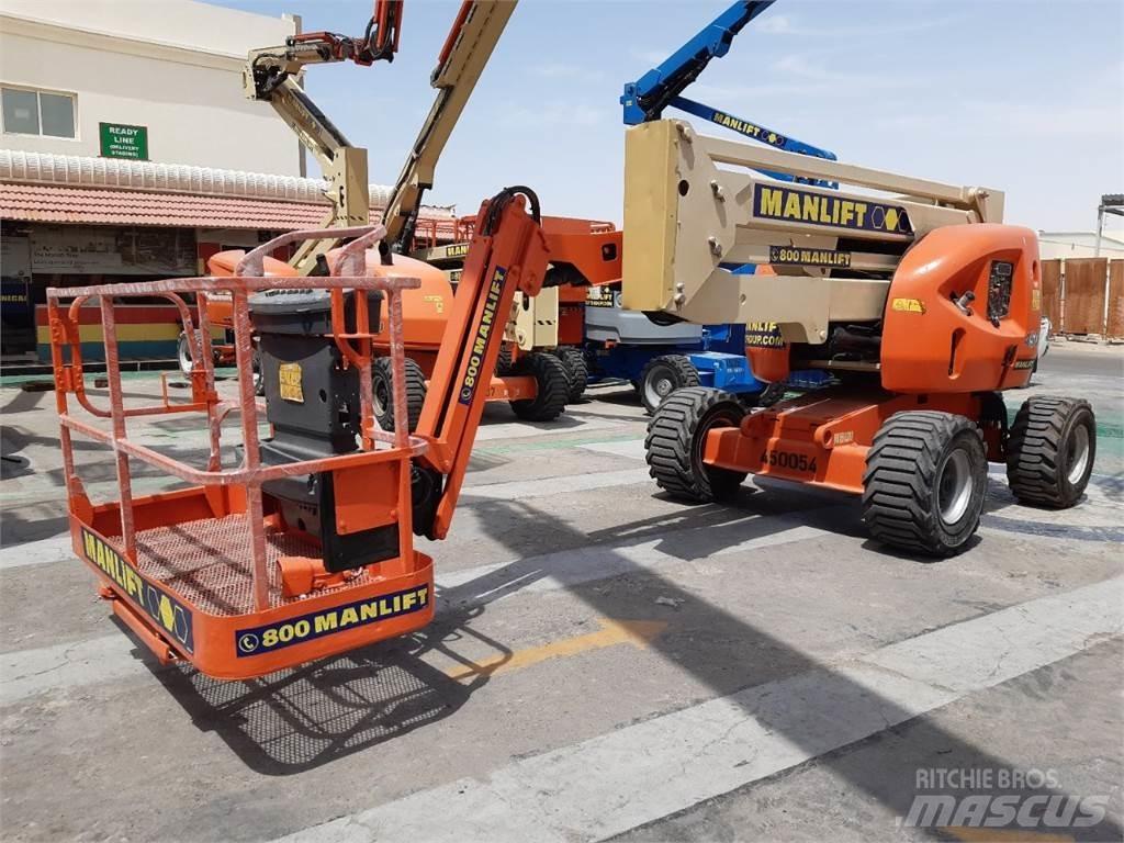 JLG 450AJ Gelenkteleskoparbeitsbühnen