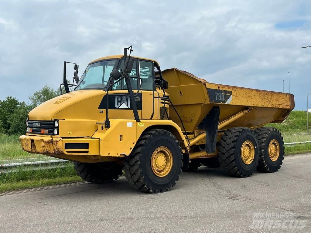 CAT 730 Dumper - Knickgelenk