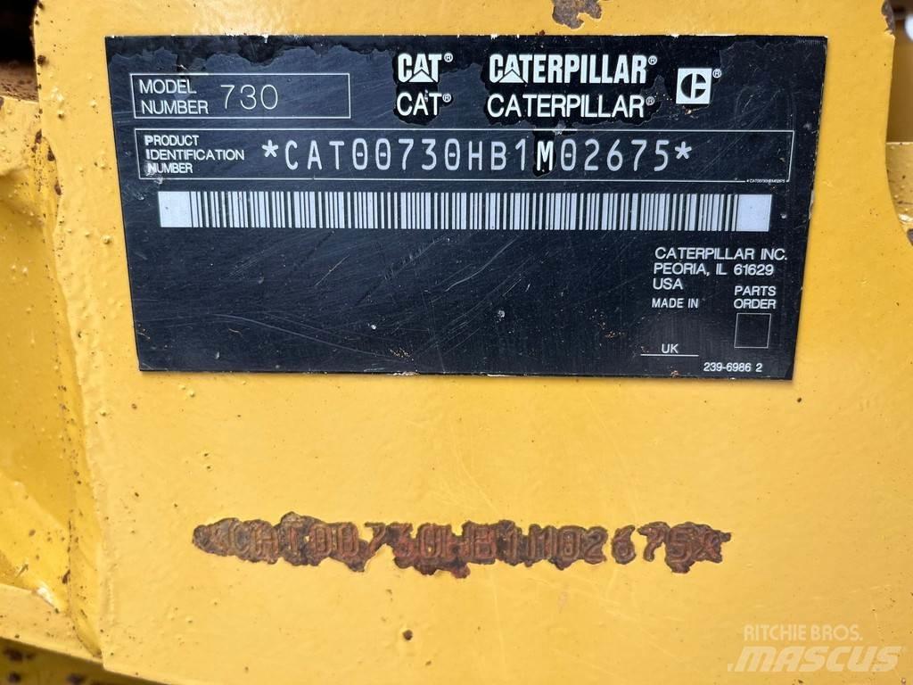 CAT 730 Dumper - Knickgelenk