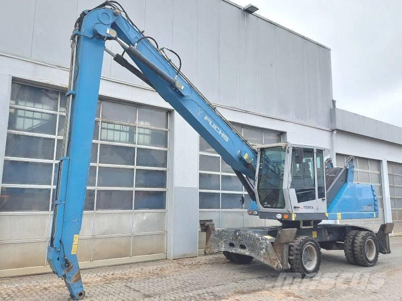 Fuchs MHL 335 E Materialumschlag