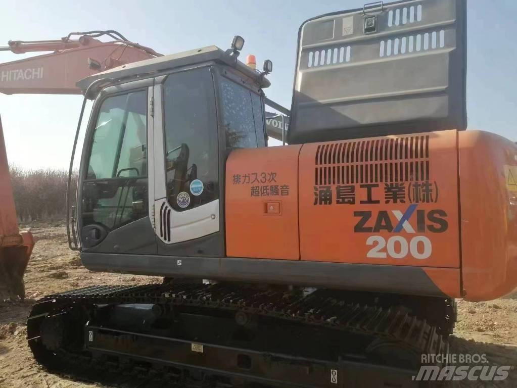 Hitachi ZX 200 Raupenbagger