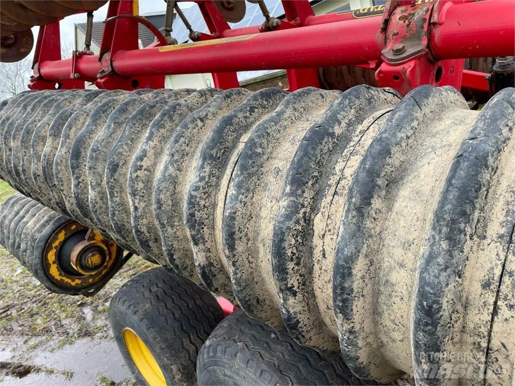 Väderstad CR 820 Sonstige Landmaschinen