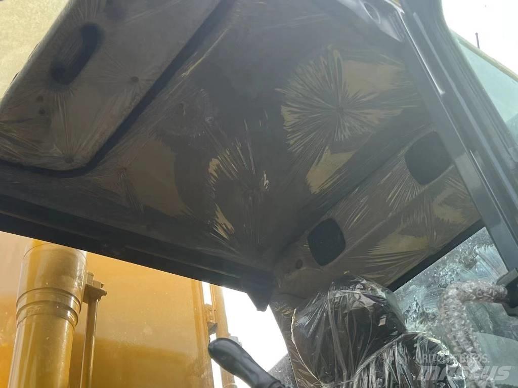 Komatsu PC 200 Midibagger  7t - 12t