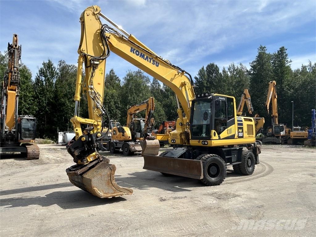 Komatsu PW 180-11 Mobilbagger