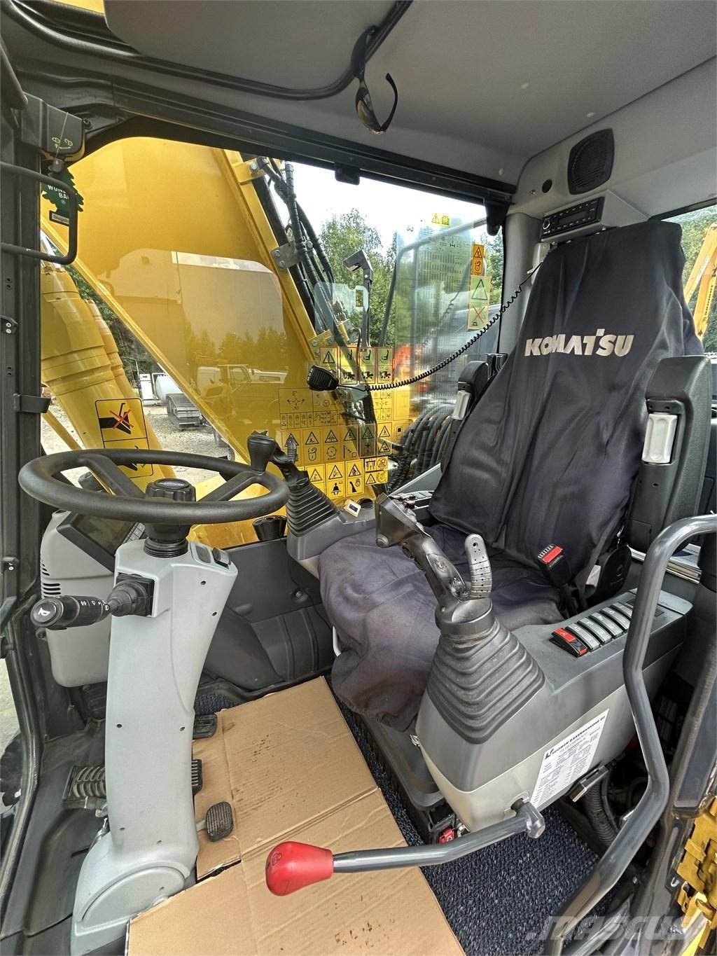 Komatsu PW 180-11 Mobilbagger