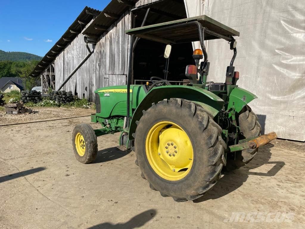 John Deere 5215 Traktoren