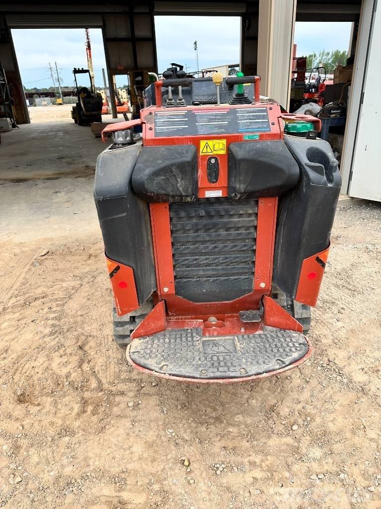 Ditch Witch sk 1050 Kompaktlader
