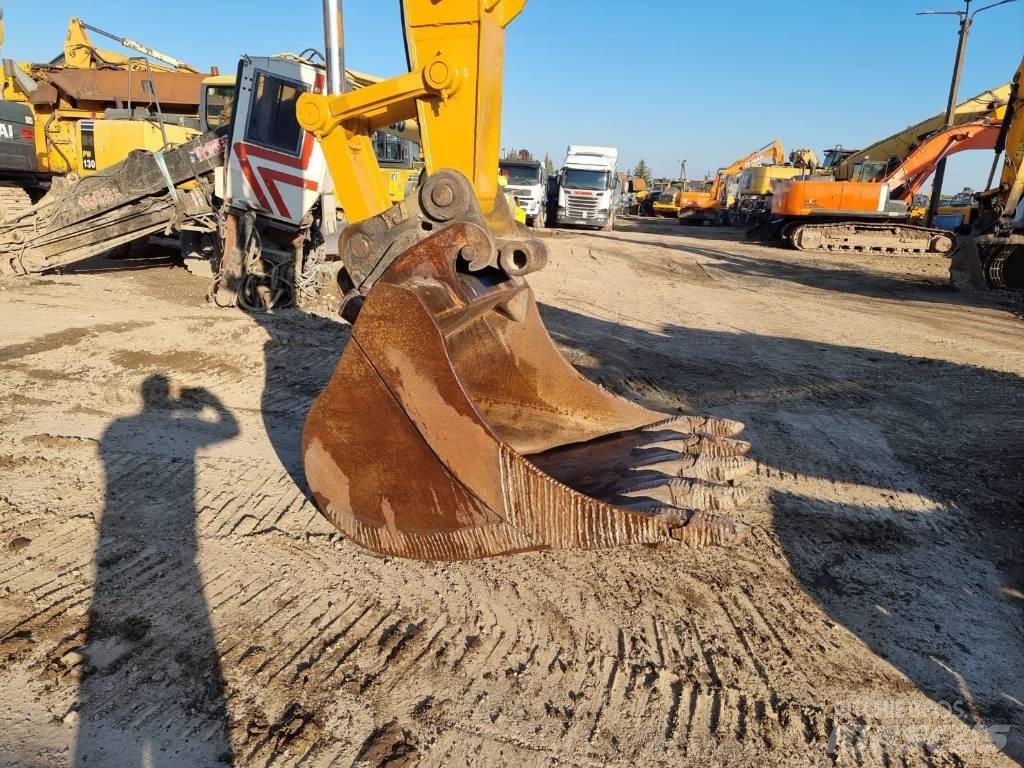 CASE CX 210 LC Raupenbagger