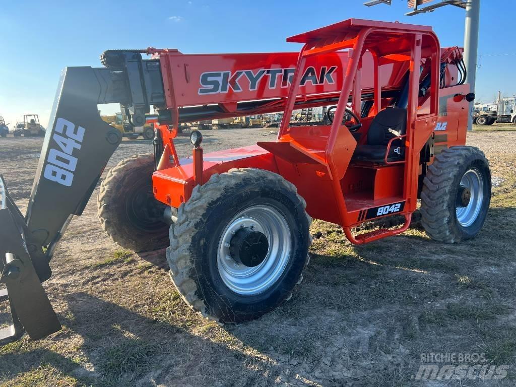 SkyTrak 8042 Teleskoplader
