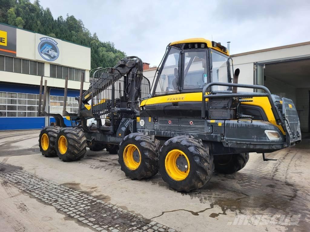 Ponsse Buffalo 8W Forwarder