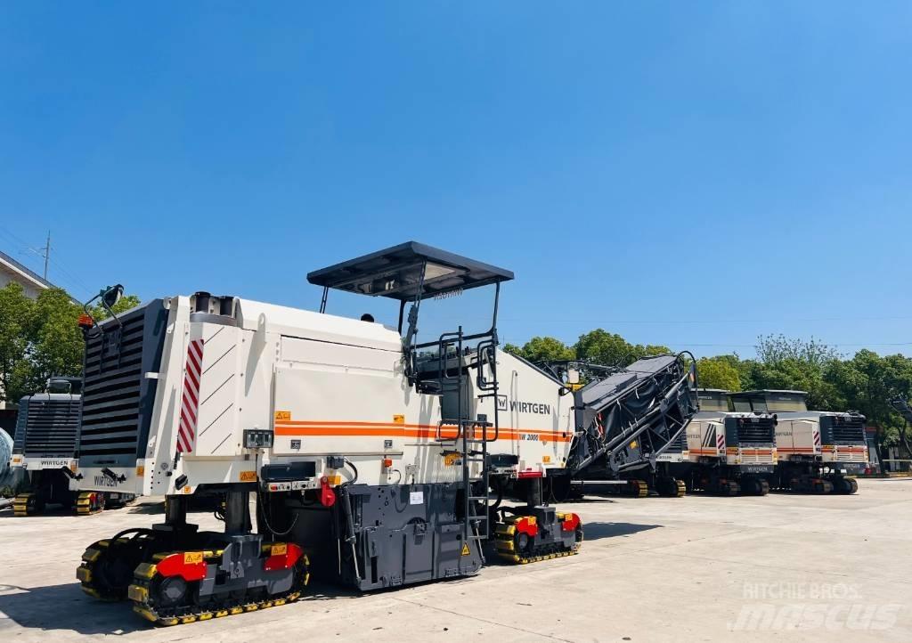 Wirtgen W2000 Asphaltfräsen