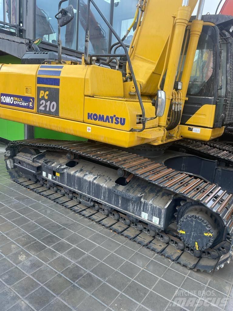 Komatsu PC210-10MO Raupenbagger