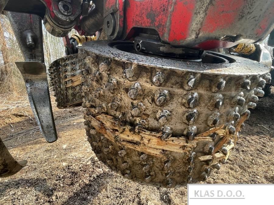 Valmet 911 6X6 Harvester