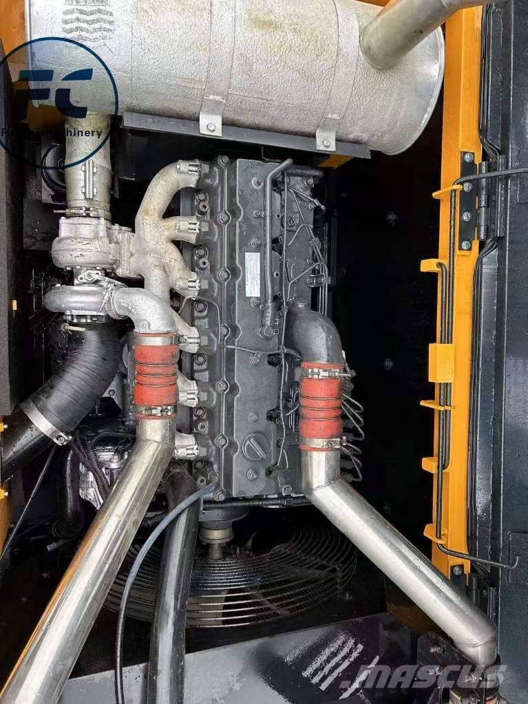 Hyundai 305LC-9T Raupenbagger