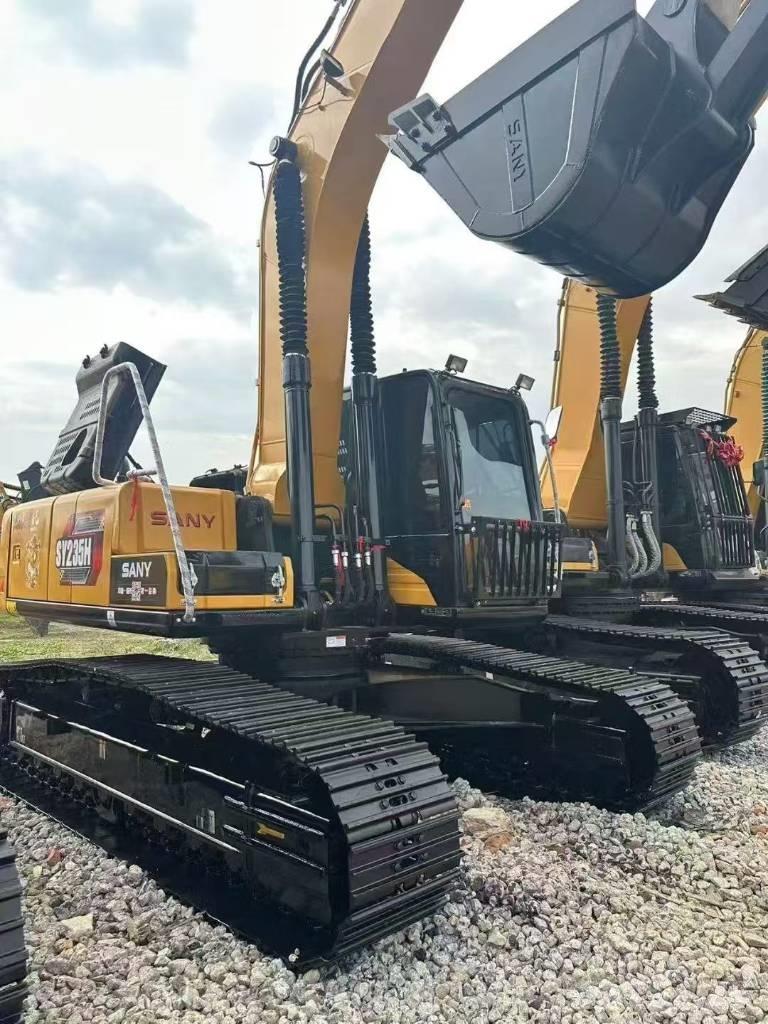 Sany 215C Raupenbagger