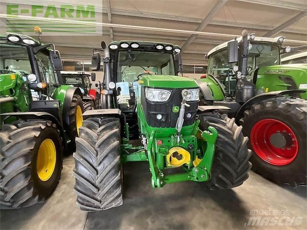 John Deere 6125 r Traktoren