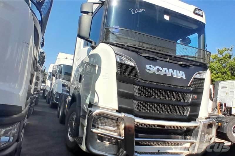 Scania R560 Andere Fahrzeuge