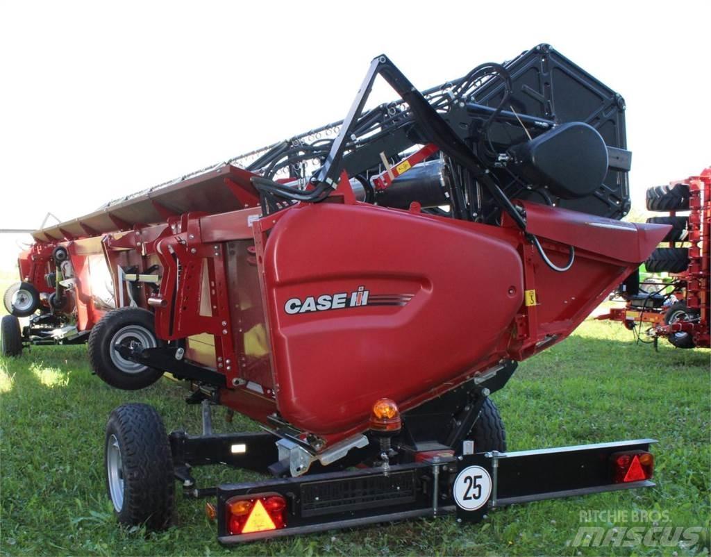 Case IH AF 8250 Mähdrescher