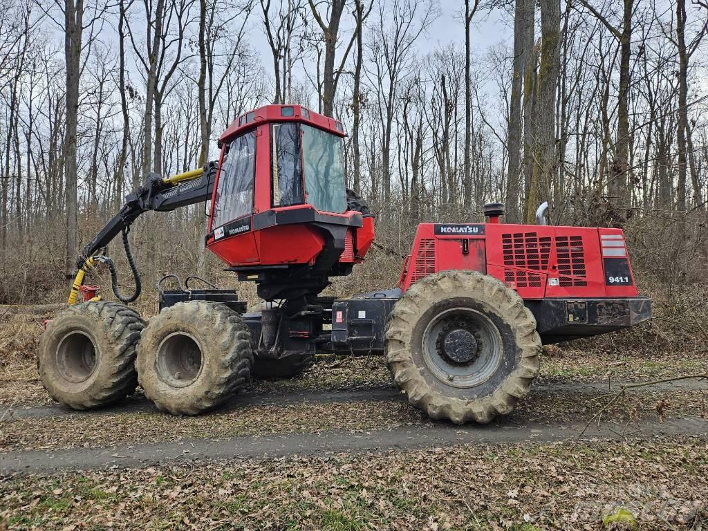Komatsu 941 Harvester