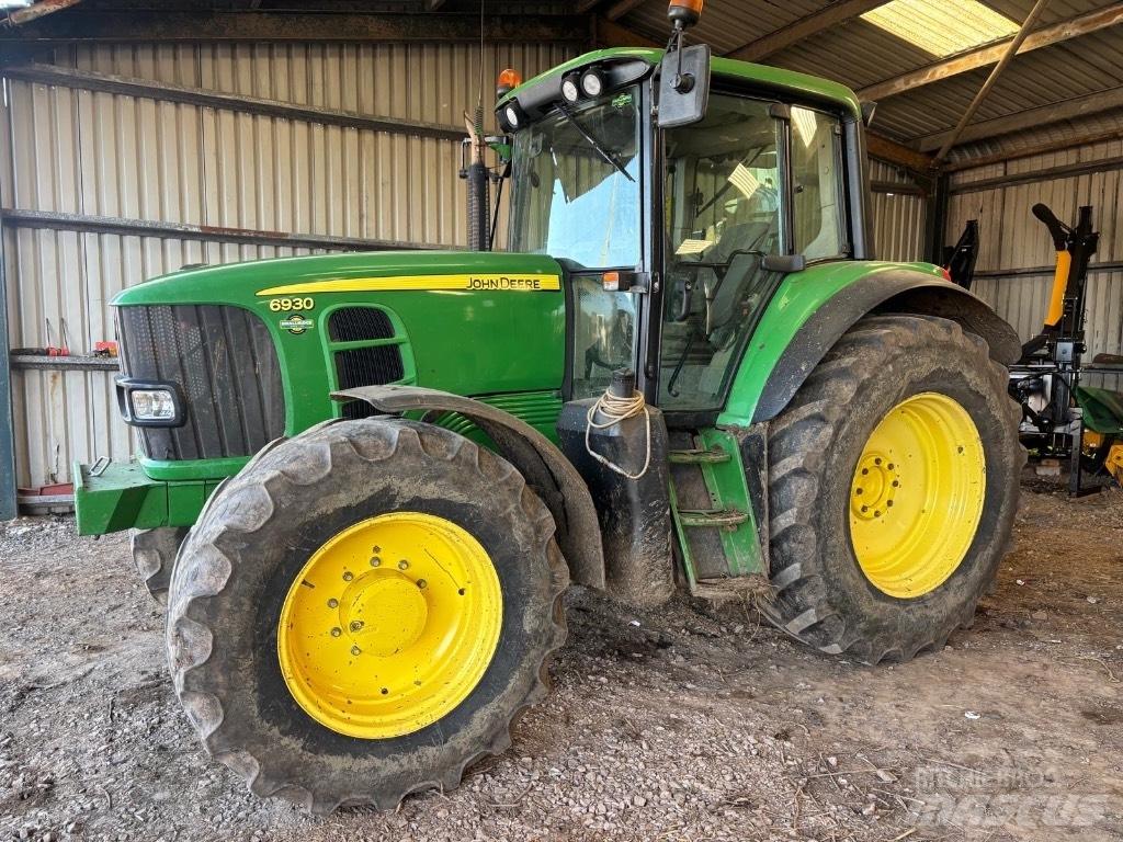 John Deere 6930 Traktoren